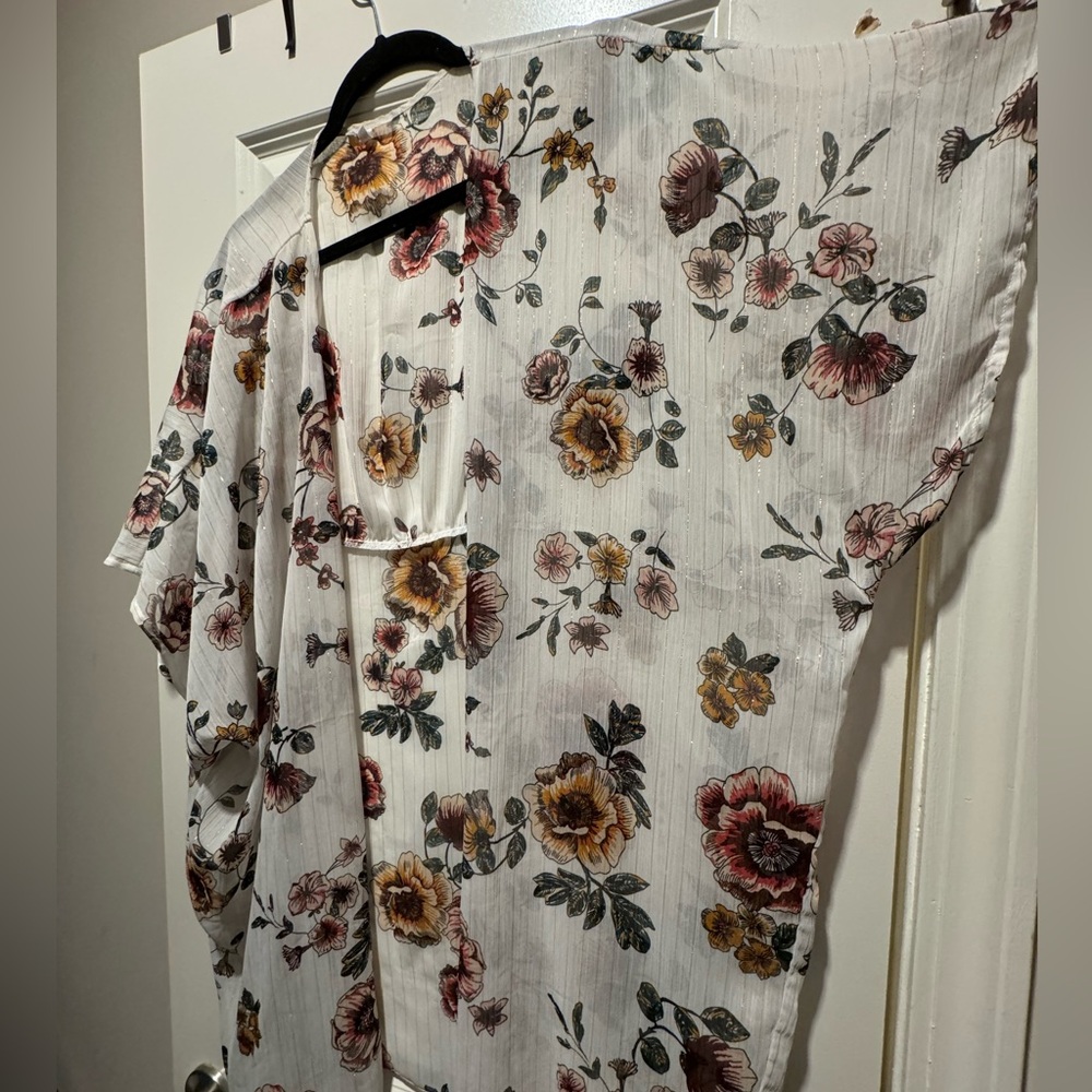 Sheer Open Top - Picture 3 of 6